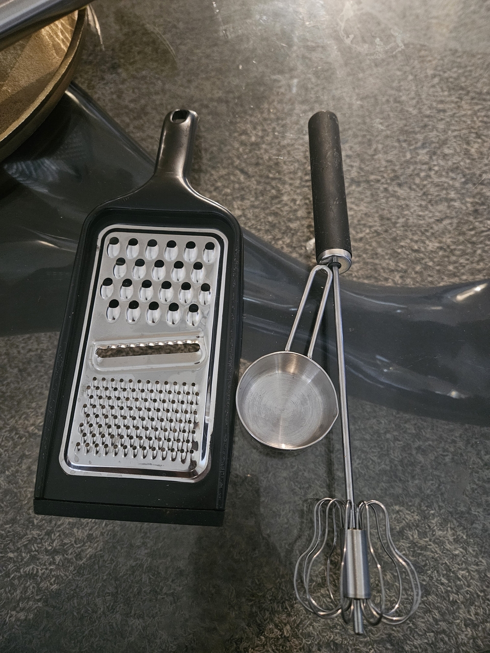 Black & Stainless Steel Kitchen Tool Set - Grater, Measuring Scoop & Hand Mixer - Picture 3 of 5